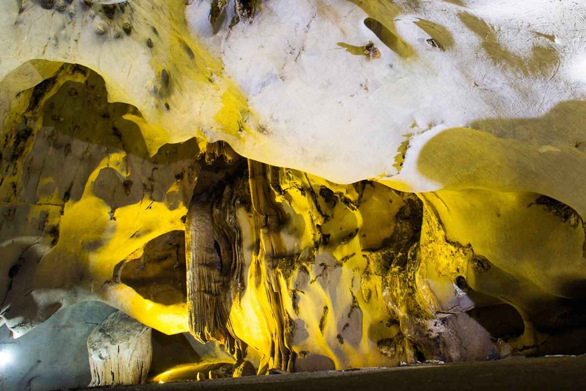 Tung Trang Cave, Lan Ha Bay
