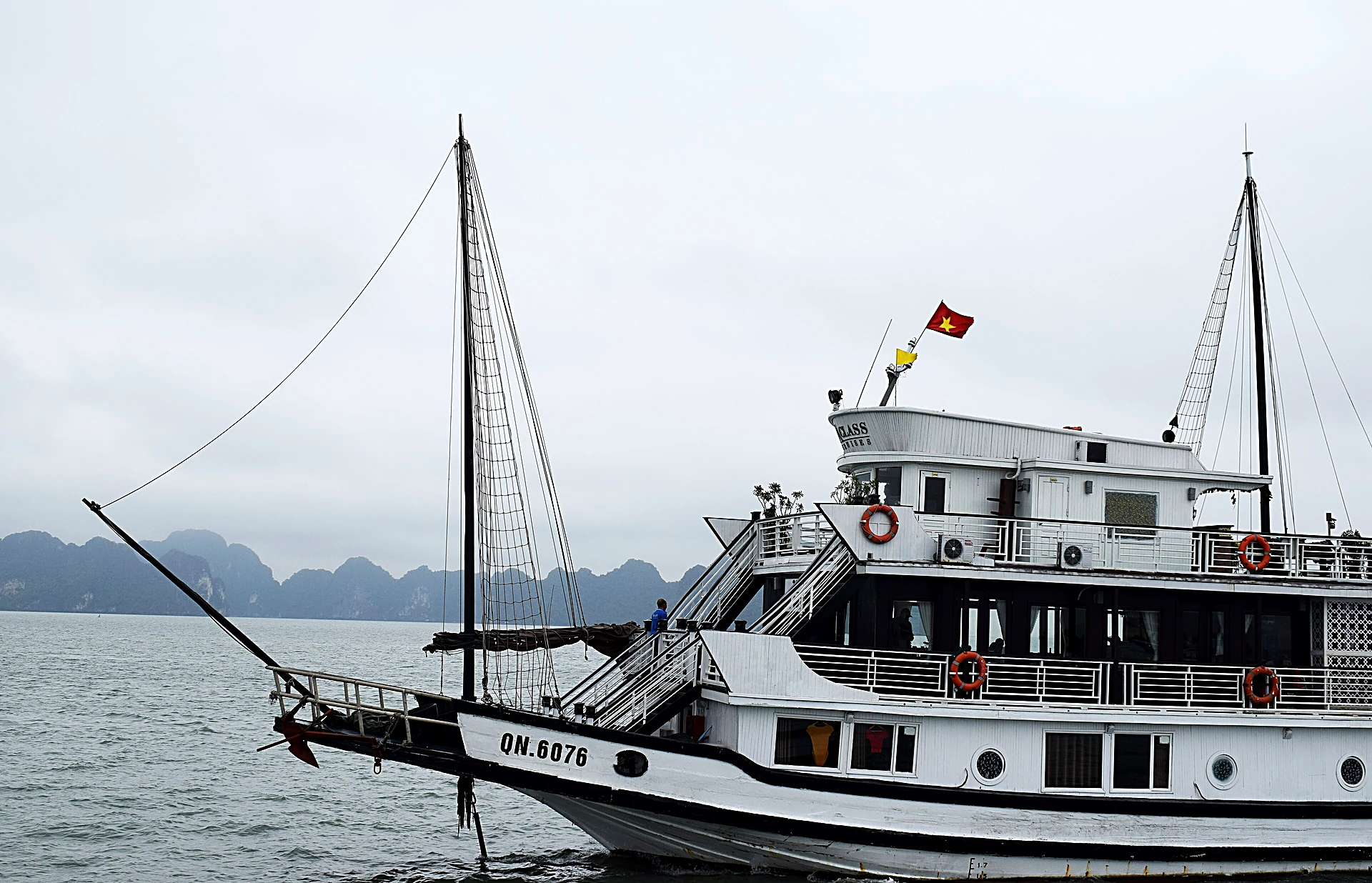 Titop Island, Ha Long Bay